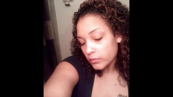 暗い髪の美しさと彼女の男はどこの真ん中でクソ エロ 女 アニメ