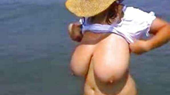 コスチューム姿の美女のハロウィンパーティー輪姦 エッチ 無料 女子