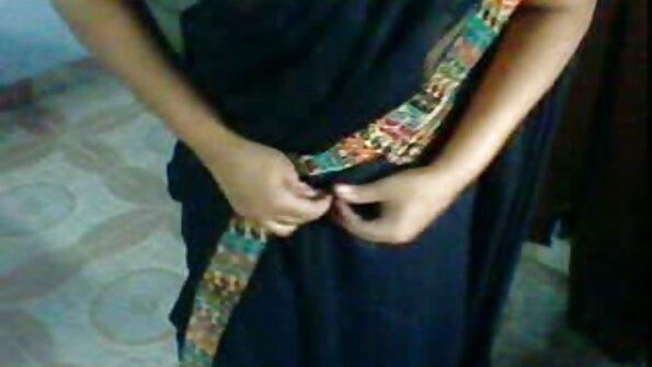 リリーホールはヨニダルッコにイラマチオフェラを与えます 女性 の ため の アダルト 動画