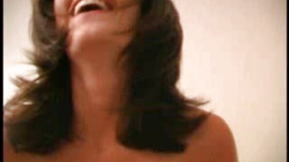 エキゾチックな女ジェイド・ジャンツェンが快楽のために巨根をクソ 媚薬 女 動画
